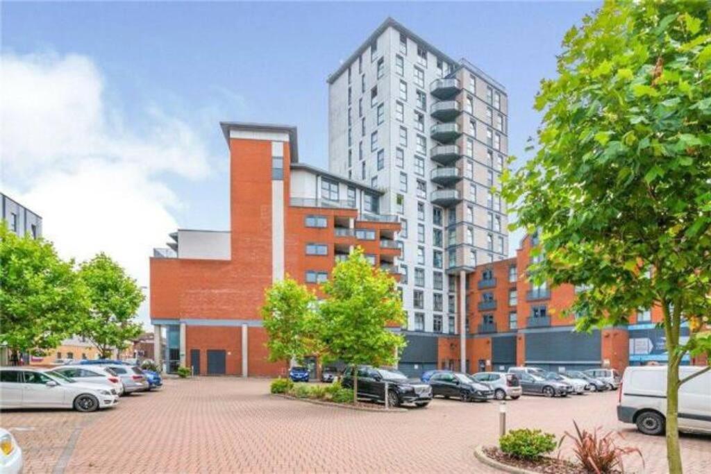Luxury 1 Bed Ipswich Marina Apartment Free Parking Buitenkant foto